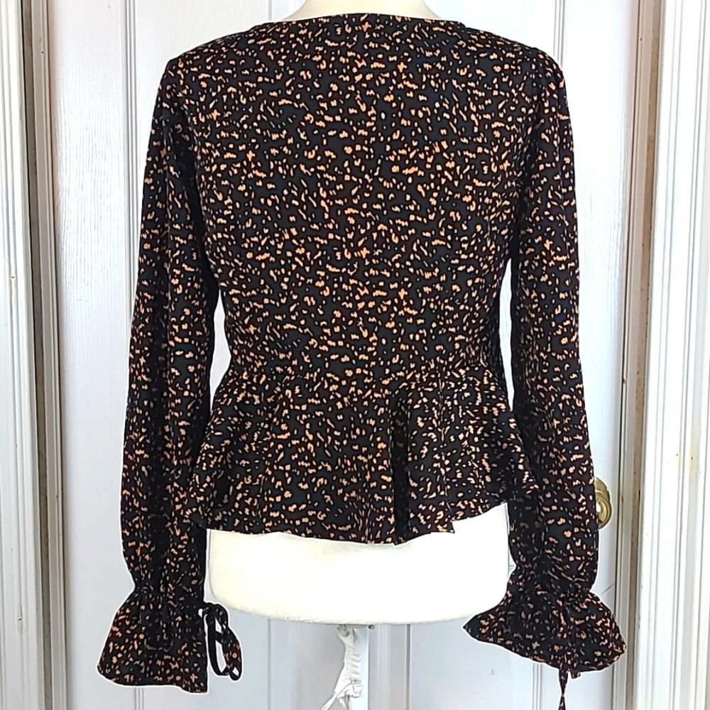 Shein Cropped Tie Front Peplum Blouse - Picture 7 of 13